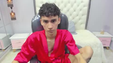 ANGEL  online show from 10/12/25, 05:34