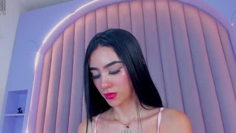 Nicole  Connection time 220pm-910pmCol online show from 02/02/25, 01:55