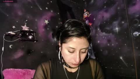 Cristal de Leon online show from 10/17/25, 07:38