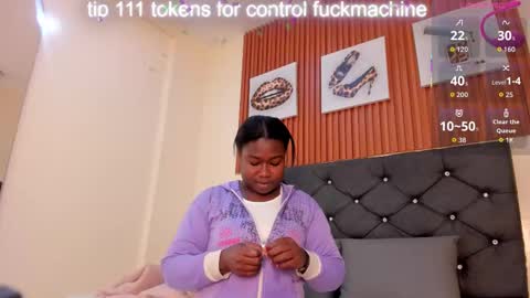 cristale69 online show from 09/17/25, 03:08