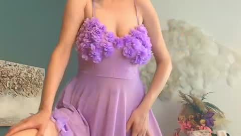 Snapshot of cristaleyess chatting on 07/02/26, 07:53 cristaleyess online show from 07/02/26, 07:53