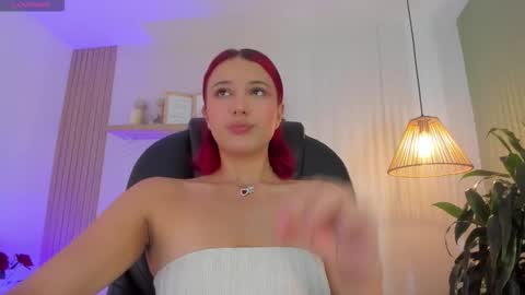 cristalfoxy_ online show from 01/13/26, 07:41