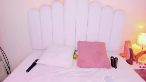 Cristal online show from 04/21/26, 09:59