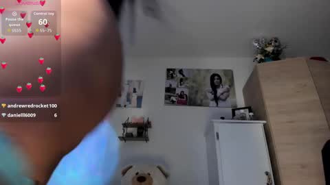 cristal online show from 09/25/25, 02:32