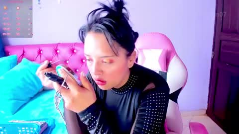 Snapshot of cristaln07 chatting on 04/21/26, 12:00 Natis online show from 04/21/26, 12:00