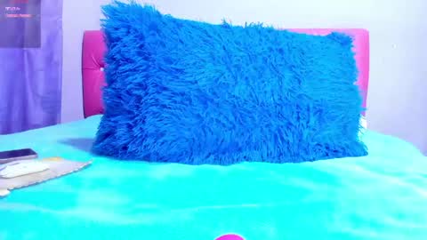 Snapshot of cristaln07 chatting on 05/09/26, 02:39 Natis online show from 05/09/26, 02:39