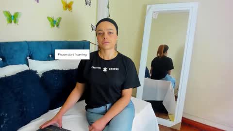 cristal walker online show from 10/17/25, 11:46