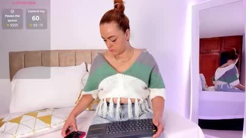 cristal walker online show from 12/16/25, 10:20