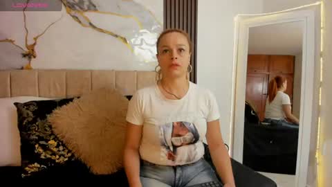 cristal walker online show from 07/01/26, 11:23
