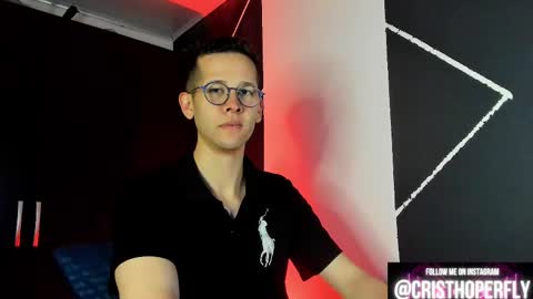 Snapshot of cristhoperfly chatting on 02/21/25, 01:00 Cris Independent model online show from 02/21/25, 01:00