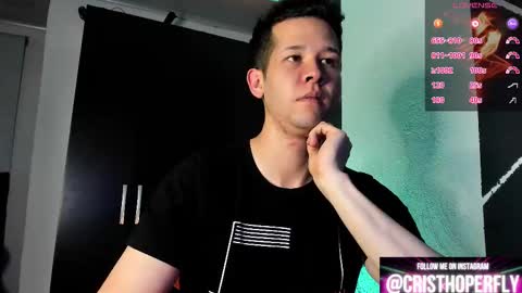 Snapshot of cristhoperfly chatting on 09/28/25, 03:12 Cris Independent model online show from 09/28/25, 03:12