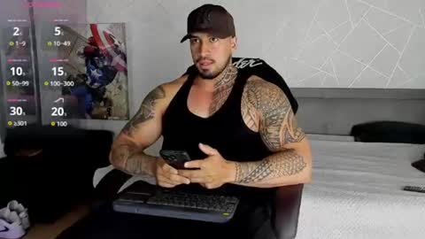 Snapshot of cristian_walker chatting on 07/20/26, 01:02 cristian walker online show from 07/20/26, 01:02