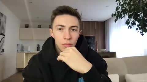 CristianoHailey online show from 12/15/24, 08:41