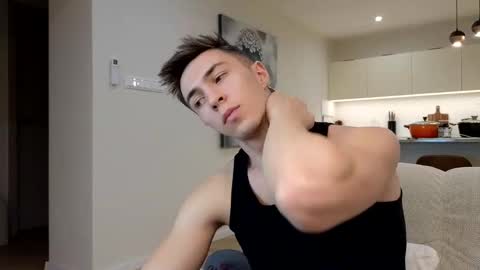 CristianoHailey online show from 02/12/25, 08:50