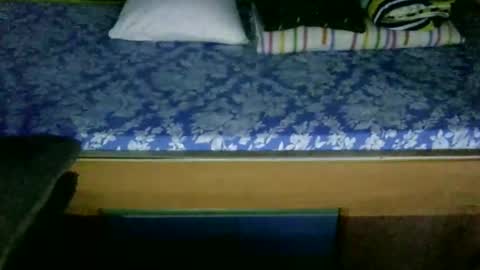 cristianrr184034 online show from 01/06/25, 08:07