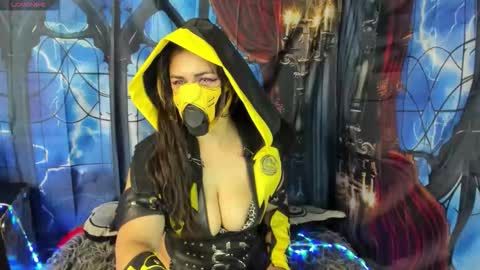 Cristina  online show from 03/29/26, 10:48