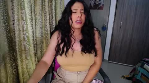 Snapshot of cristina_ford chatting on 10/13/25, 02:33 Cristina online show from 10/13/25, 02:33