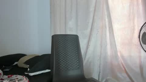 cristinamontiel74 online show from 04/12/26, 04:12