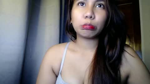 Cristina Valerie online show from 10/11/25, 05:39