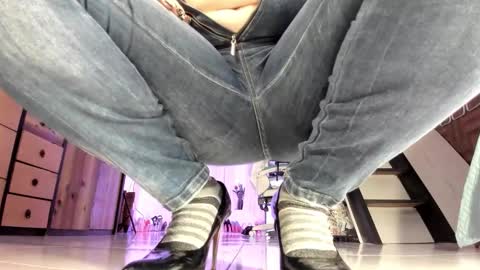 Julieta online show from 10/25/25, 10:48