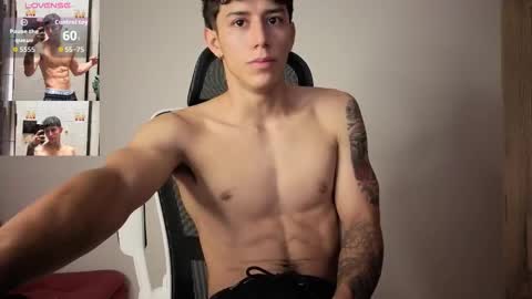 cristopher23  online show from 12/21/25, 10:11