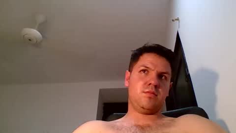 Snapshot of cristopher3042 chatting on 04/09/26, 06:02 cristopher3042 online show from 04/09/26, 06:02
