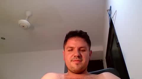 Snapshot of cristopher3042 chatting on 05/04/26, 11:45 cristopher3042 online show from 05/04/26, 11:45