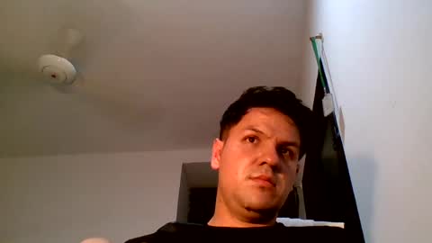 Snapshot of cristopher3042 chatting on 07/16/26, 05:13 cristopher3042 online show from 07/16/26, 05:13