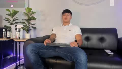 Cristopher online show from 04/07/26, 12:05