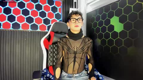 Cristopher  online show from 04/18/26, 08:31