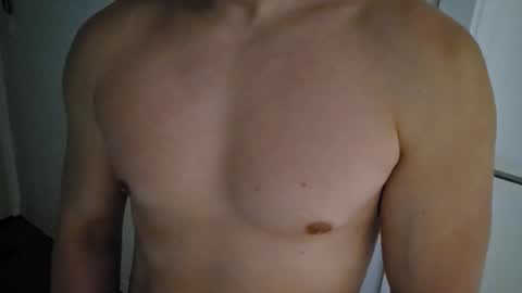 Snapshot of cro206cro chatting on 02/20/26, 01:11 cro206cro online show from 02/20/26, 01:11
