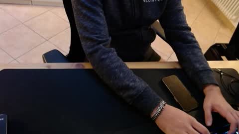 crocken_bisc online show from 11/29/25, 03:48