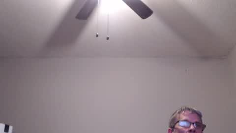 Snapshot of crownandkat chatting on 01/11/26, 05:45 Crownandkat online show from 01/11/26, 05:45