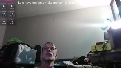 Snapshot of crownandkat chatting on 01/17/26, 06:18 Crownandkat online show from 01/17/26, 06:18