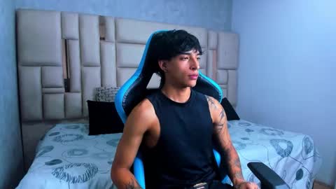 Snapshot of croy_myer chatting on 03/03/26, 07:47 Croy online show from 03/03/26, 07:47