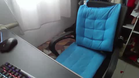 Carlo online show from 09/30/25, 04:23