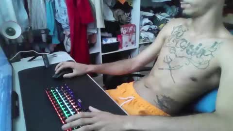 Carlo online show from 10/27/25, 04:22