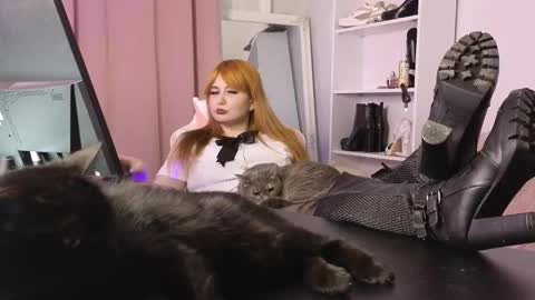 Cruel Siren online show from 01/14/26, 07:03