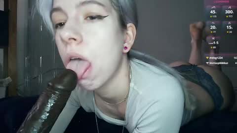 Snapshot of cruellagoth chatting on 05/25/26, 12:44 Cruella online show from 05/25/26, 12:44