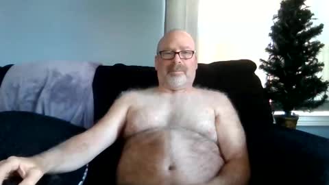 Snapshot of cruising_guy chatting on 06/04/26, 11:38 fun guy online show from 06/04/26, 11:38