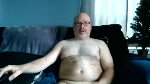 Snapshot of cruising_guy chatting on 07/07/26, 12:31 fun guy online show from 07/07/26, 12:31