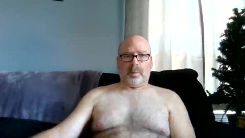 Snapshot of cruising_guy chatting on 07/08/26, 12:09 fun guy online show from 07/08/26, 12:09