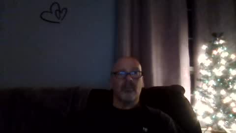 Snapshot of cruising_guy chatting on 08/03/26, 01:37 fun guy online show from 08/03/26, 01:37