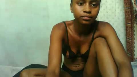 crush069 online show from 11/19/25, 06:13