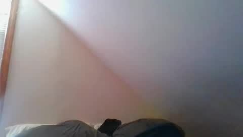 Snapshot of crush380 chatting on 04/25/26, 02:14 Crush380 online show from 04/25/26, 02:14