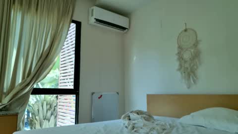 Lin inst lingoodyy online show from 01/12/26, 07:35