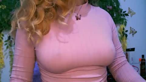 crysrus online show from 10/24/25, 01:03