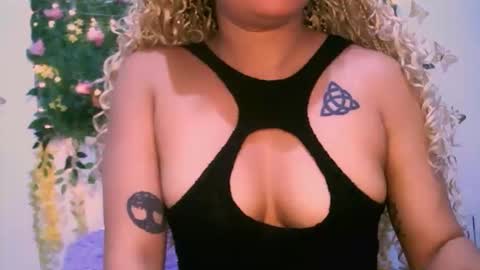 crysrus online show from 11/23/25, 11:48