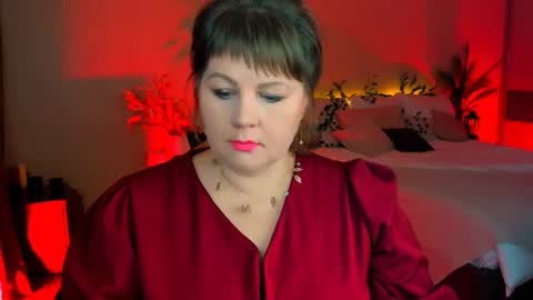 Anna online show from 11/20/25, 07:02