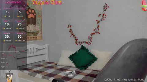 Snapshot of crystal__chris chatting on 01/29/25, 07:22 Chris online show from 01/29/25, 07:22